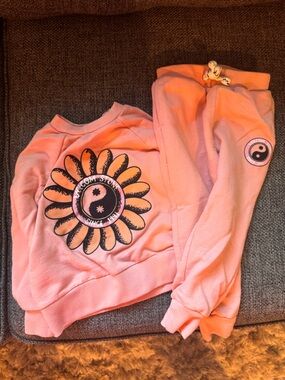 Volcom Pink Sunflower Yin Yang Sweatshirt Set